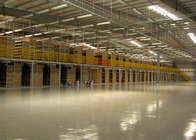 Estante de almacenamiento de acero de varios pisos eficiente con recubrimiento en polvo de diseño compacto