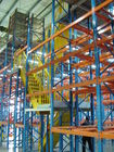 estante de varias filas del entresuelo de la carga 500kg con las escaleras
